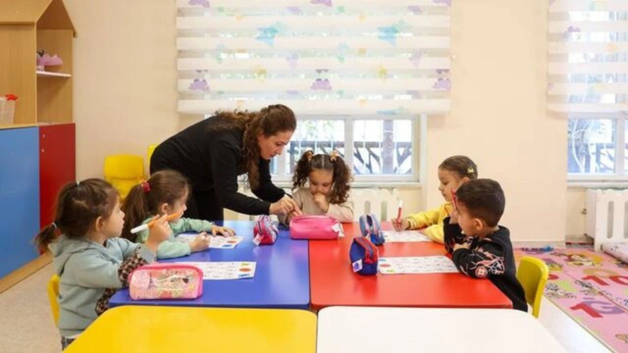 Gaziantep’te Gece Kreşi Hizmeti Başlıyor Çalışan Aileler İçin Büyük Destek